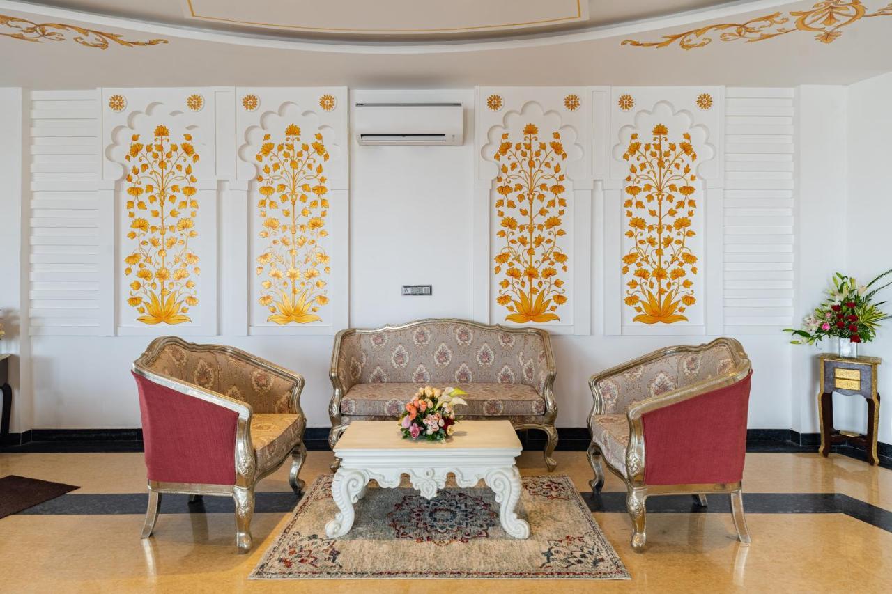 Hotel Traavista Aravali Mahal Udajpur Zewnętrze zdjęcie