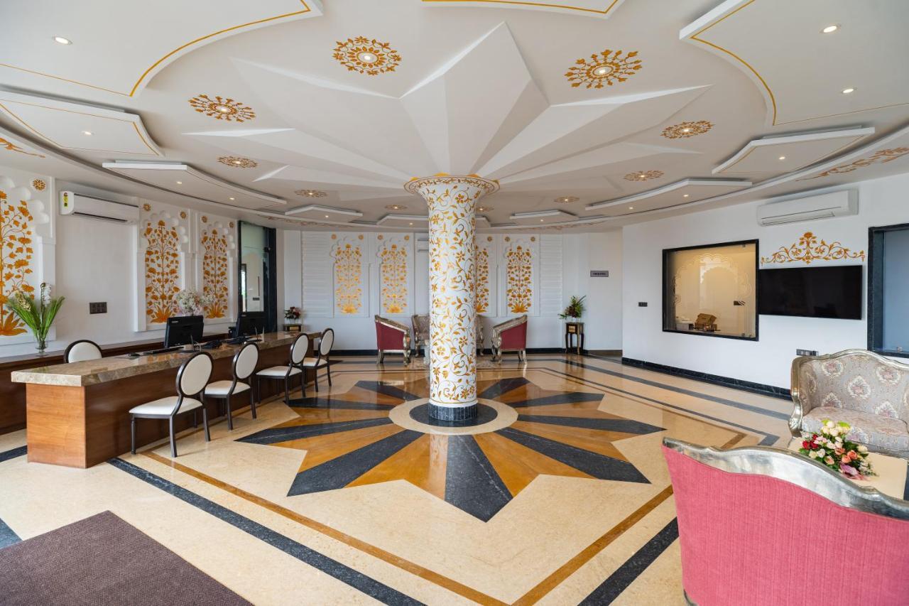 Hotel Traavista Aravali Mahal Udajpur Zewnętrze zdjęcie