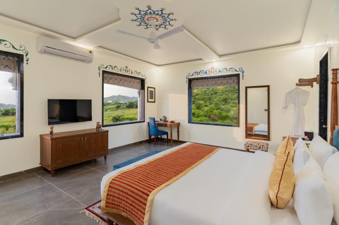 Hotel Traavista Aravali Mahal Udajpur Zewnętrze zdjęcie