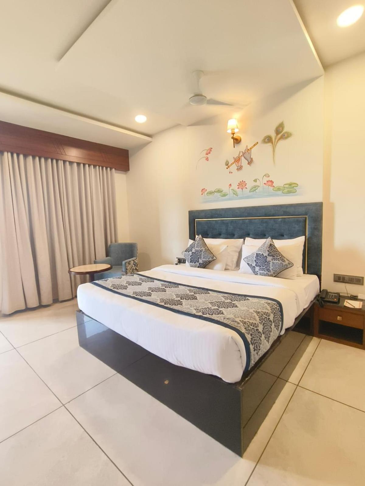 Hotel Traavista Aravali Mahal Udajpur Zewnętrze zdjęcie